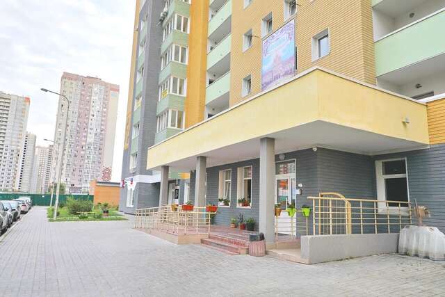 Апартаменты Apartments Patriotica Киев-12